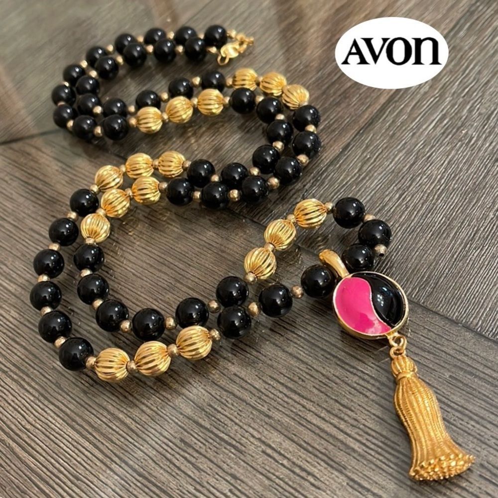 Vintage Avon Far Away Custom Designed Onyx Beaded Necklace
